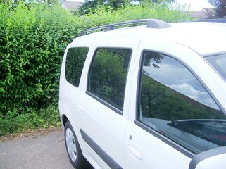 2005-05-31 getönte Kofferaumscheiben.jpg