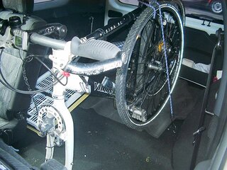 Fahrrad im Kofferaum.jpg
