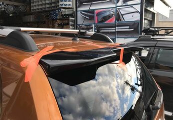 duster2-_roof_spoiler_safari.jpg