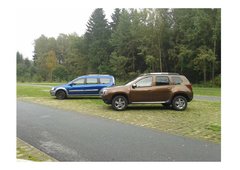 Dacia Geschwister.jpg