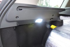 LED Kofferraumlicht statt Glühmlampe.jpg