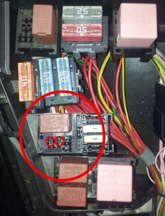 Relais_zps049118ed.jpg