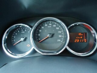 dacia-lodgy-255689233-640x480_325e2e9b54.jpg
