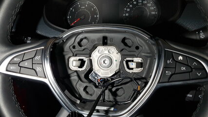 Lenker drin ohne Airbag.jpg