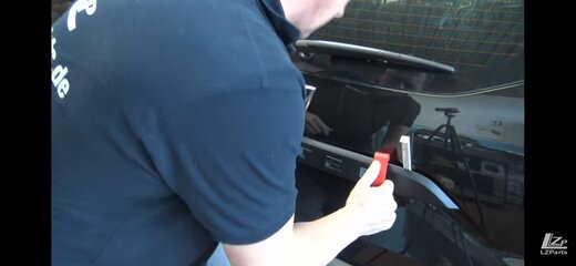 Screenshot_20230220_173720_YouTube.jpg