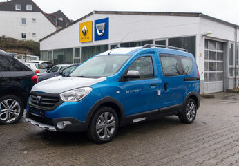 150329-dokker-001.jpg