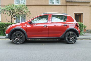 Steppi Felge anthrazit metallic 2.jpg