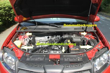 Motorraum.jpg