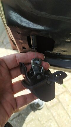 zug kabel unten.jpg