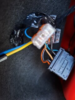 Wago Verbindungsklemme beim Rückfahrlicht Stecker.jpg