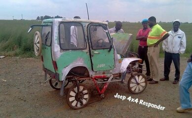Günstige Lösung mit analoger RückFahrKamera ..aus Afrika!.jpg