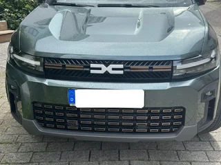 Frontgrill.webp
