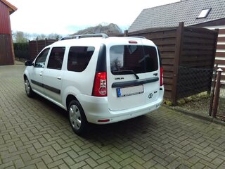 Dacia_2_weiß_1 (1).jpg
