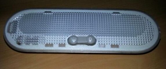 Innenraumleuchte 8200074362.jpg