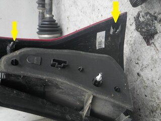 Sandero Heckleuchte Fahrerseite.jpg