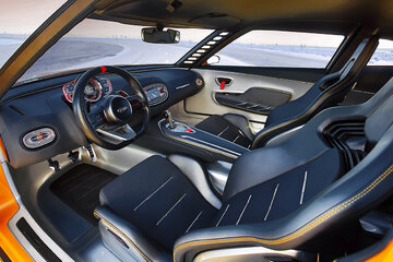GT4 Stinger.jpg