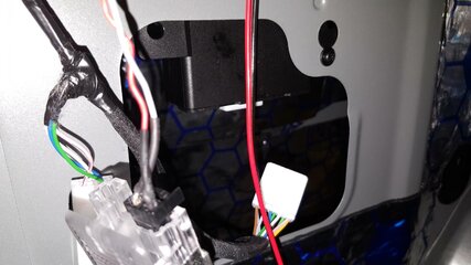 20161008_174308_(1600_x_1200).jpg