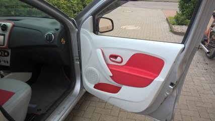 Türverkleidung1.jpg Türverkleidung1.jpg