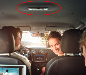 DaciaSanderoStepwayInnenraumleuchte.jpg