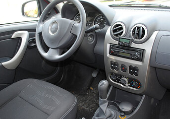 Dacia_SanderoStepway_02_600.jpg