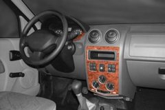 Dacia-Logan-2007-cockpit.jpg
