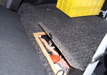 Innenausbau-Klappe.jpg