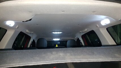 Auto Innenbel. Ansicht Blitz.jpg Auto Innenbel. Ansicht Blitz.jpg