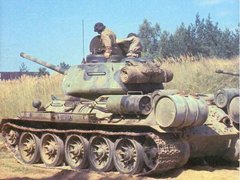 T-34-85-colour-px800.jpg