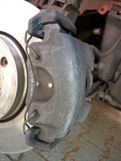 Unterschied Bremssattel 2007 001.jpg