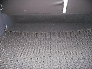 Kofferraumnetz 001.jpg