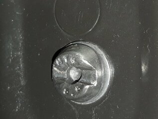 Schraube03.jpg