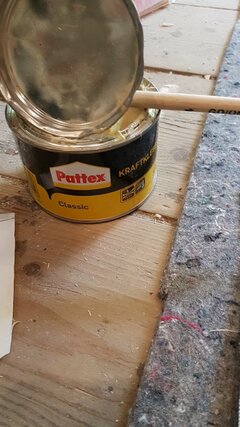 Pattex.jpg Pattex.jpg