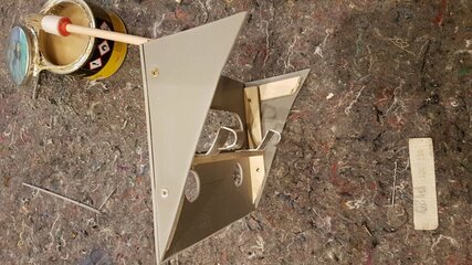 Multihalter Haltebleche seitlich.jpg Multihalter Haltebleche seitlich.jpg