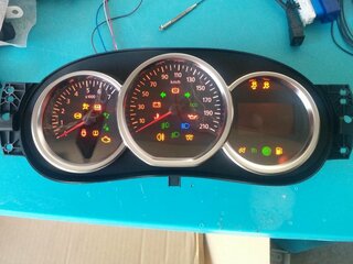 Tacho LEDs.jpg Tacho LEDs.jpg