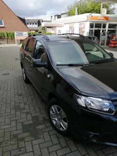 Dacia vorne.jpg