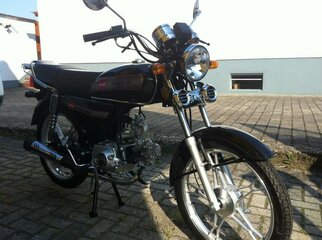 moped9.jpg