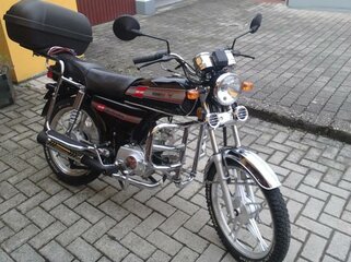 moped10.jpg