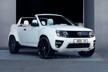 dacia-duster-cabrio-exists-has-yacht-themed-interior-147897_1.jpg