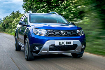 Duster Mudguards - 1.jpg