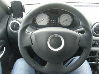 2405-1360678930-1c6db79d8031cd6cd7497e19fd844691.jpg