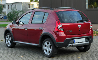 Dacia_Sandero_Stepway_2012.jpg